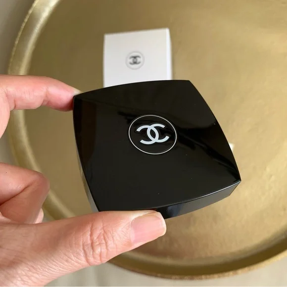 Empty jar of CHANEL Hydra Beauty Micro Crème 50g / 1.7oz comes w box excellent - Picture 7 of 11